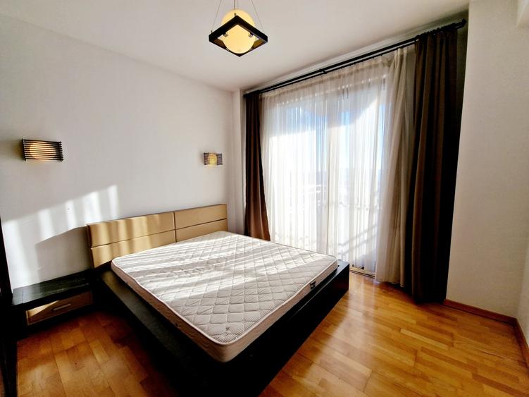 Apartament cu 3 camere decomandat, mobilat în Voluntari