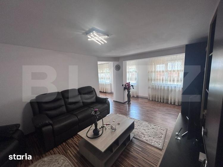 Casă cu 5 camere cu Teren 390 Mp în Podari
