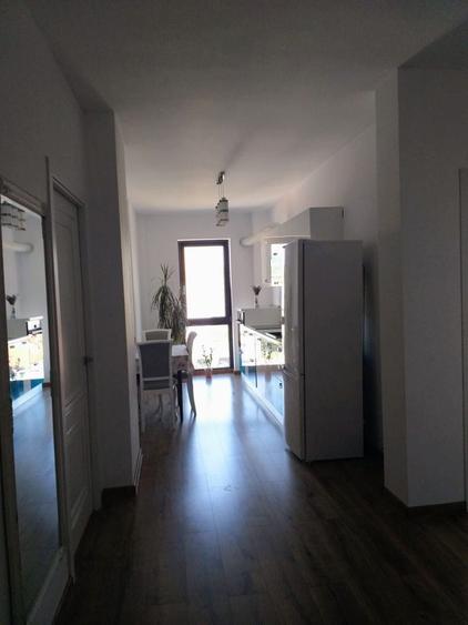 Persoana fizica inchiriez apartament 2 cam decomandate in ansamblul CBC Marasti - 3