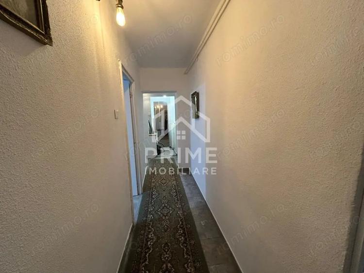 Apartament cu 2 camere decomandat în Cetate