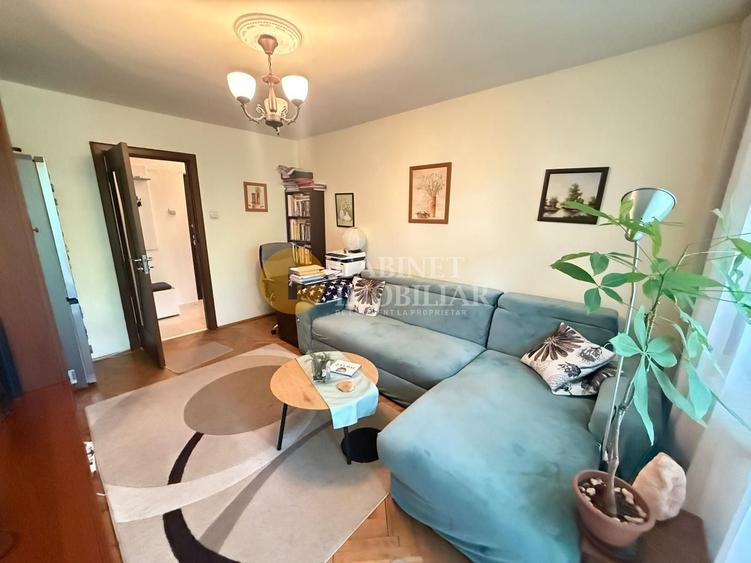 Apartament cu 2 camere decomandat, mobilat în Podu Roș