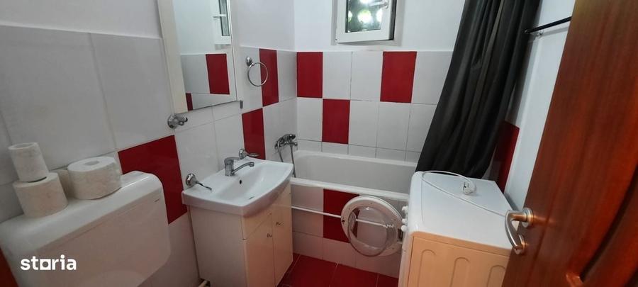 Apartament cu 2 camere semidecomandat în Cornișa