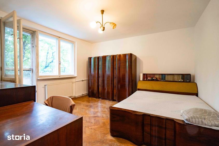 Apartament cu 3 camere în Decebal