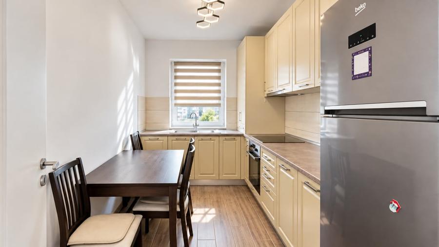 Apartament cu 2 camere decomandat, mobilat în Bartolomeu