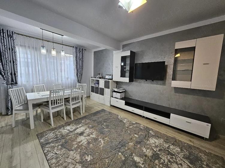 Apartament cu 2 camere decomandat în Rediu