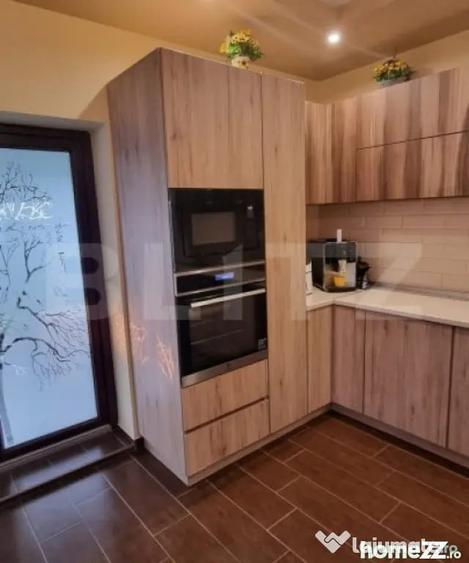 Casă cu 3 camere cu Teren 500 Mp în Central