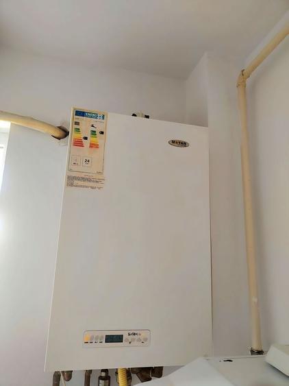 Apartament cu 3 camere, mobilat în Giroc
