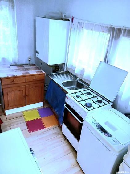 Apartament cu 5 camere decomandat în Central