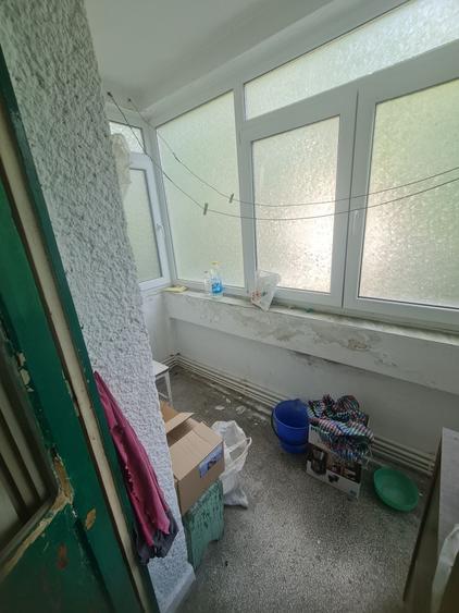 Apartament cu 3 camere decomandat în Mazepa 1