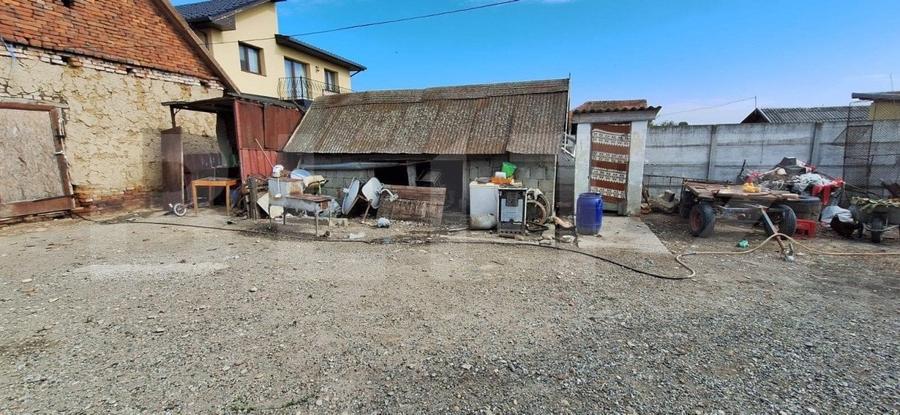 Casă individuală cu 3 camere cu Teren 4200 Mp în Mădăras