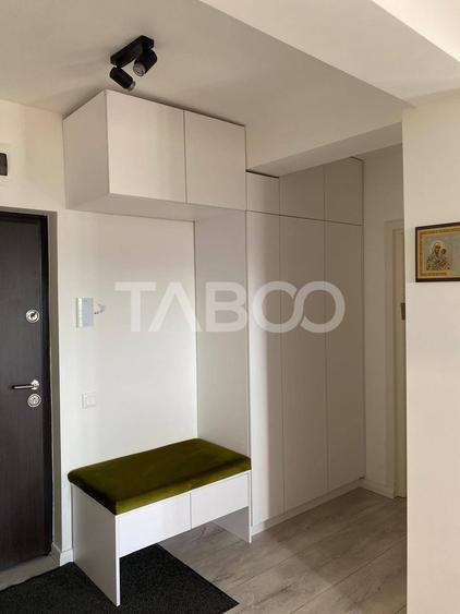 Apartament cu 3 camere decomandat, mobilat în Florești