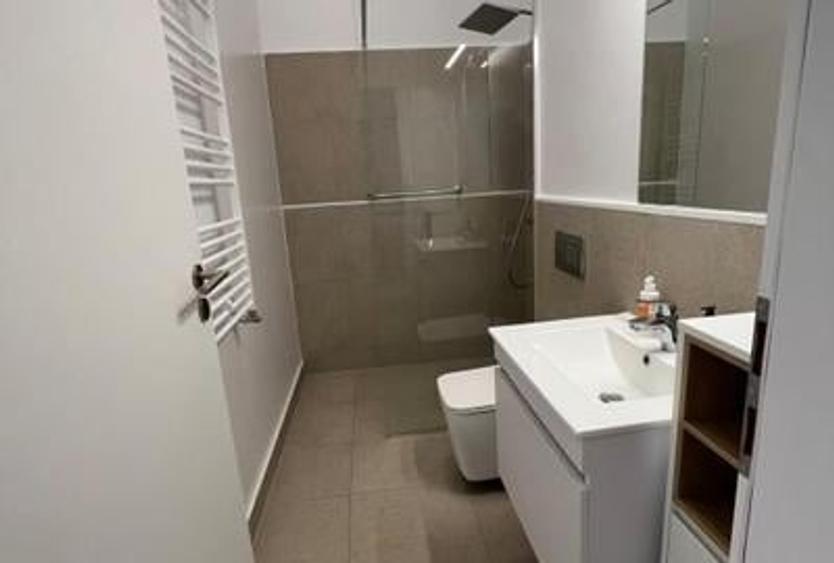 Apartament cu 2 camere decomandat, mobilat în Bucureștii Noi