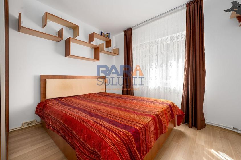Apartament cu 3 camere semidecomandat, mobilat în Nord