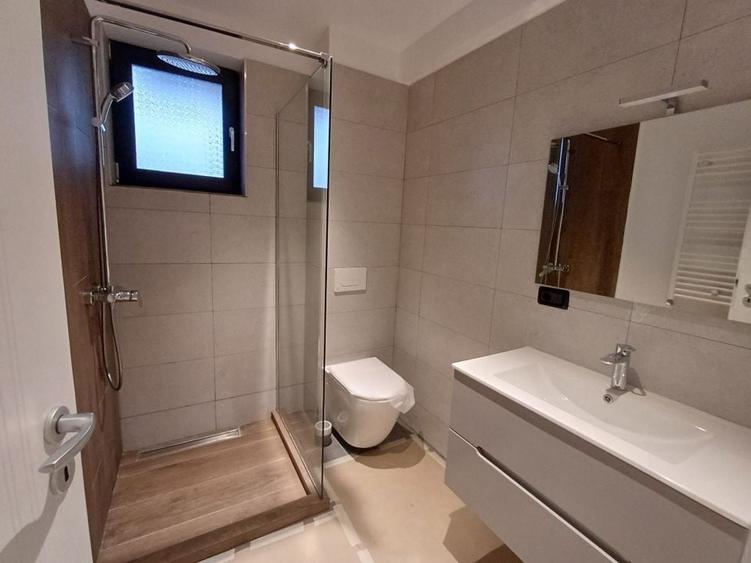 Duplex cu 6 camere cu Teren 280 Mp în Nord