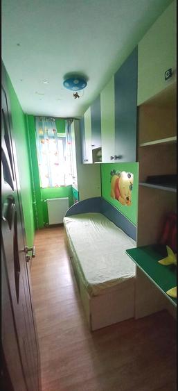 Apartament cu 3 camere nedecomandat în Șagului