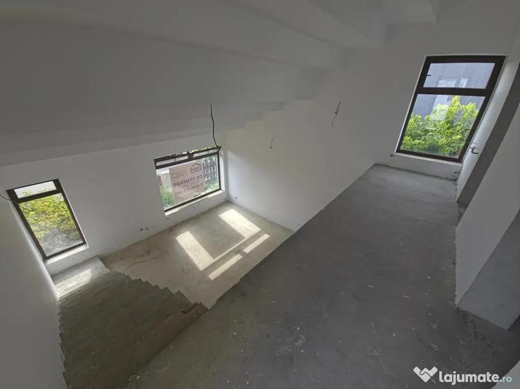 Casă cu 4 camere cu Teren 362 Mp în Cumpăna