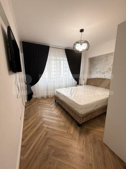 Apartament cu 3 camere decomandat, mobilat în Burdujeni