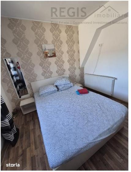 Casă cu 9 camere cu Teren 500 Mp în Central