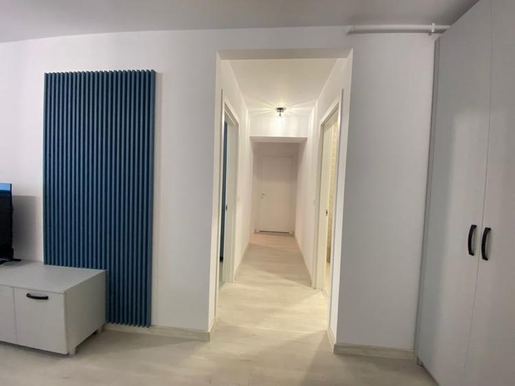 Apartament cu 3 camere decomandat, mobilat în Theodor Pallady