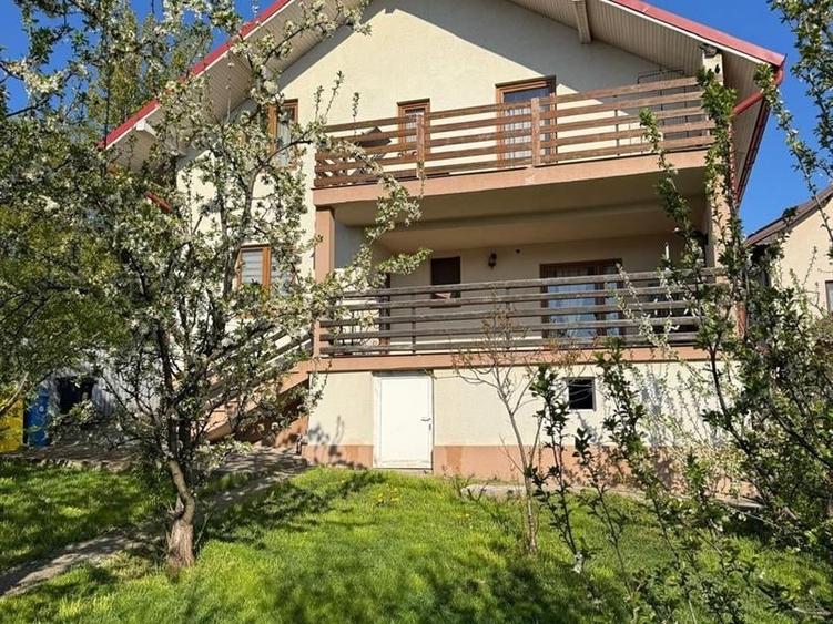 Casă individuală cu 5 camere cu Teren 600 Mp în Fălticeni
