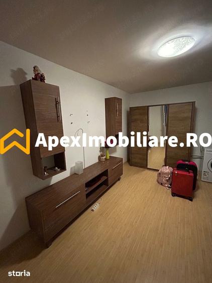 Apartament cu 2 camere decomandat în Drumul Taberei