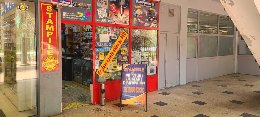 Spațiu comercial, de 40 mp, în Titan