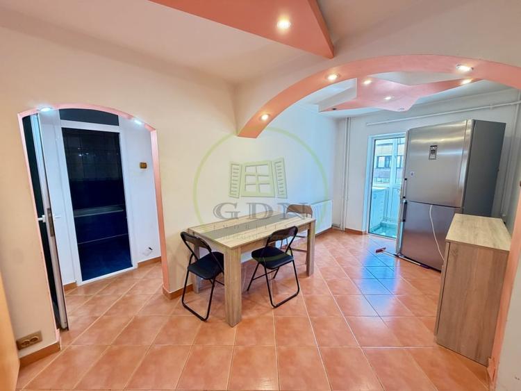 Apartament 2 camere, decomandat, 51.8 mp, cartier Rovine, zona Posta - 4