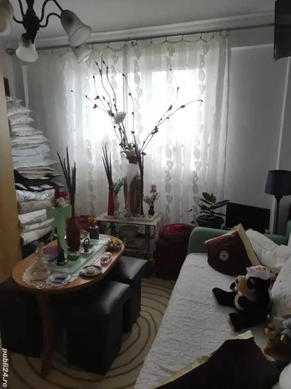 Apartament cu 2 camere decomandat în Micro 15