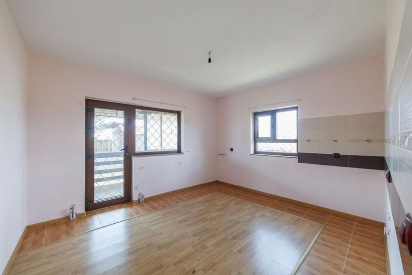 Casa P+M cu 4 camere si teren de 705 mp | Pitesti Str... - 18