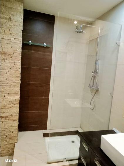 Apartament cu 3 camere în Cantemir
