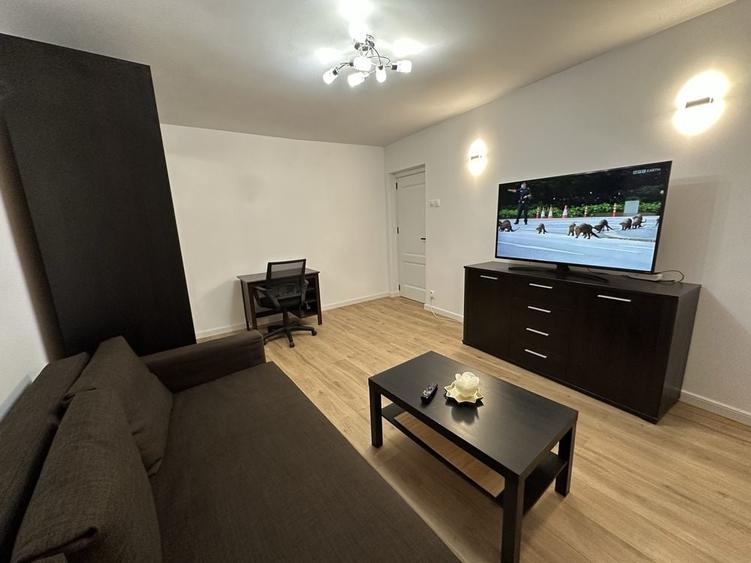 Apartament cu 2 camere decomandat în Decebal