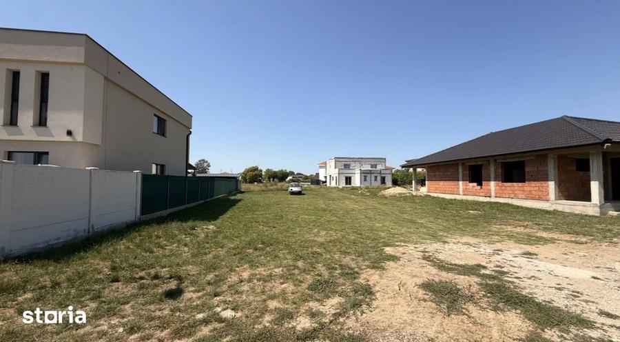 Teren de 573 mp, în Ghiroda
