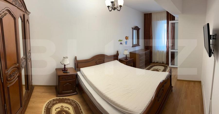Apartament 3 camere, decomandat, zona Zamca - 3