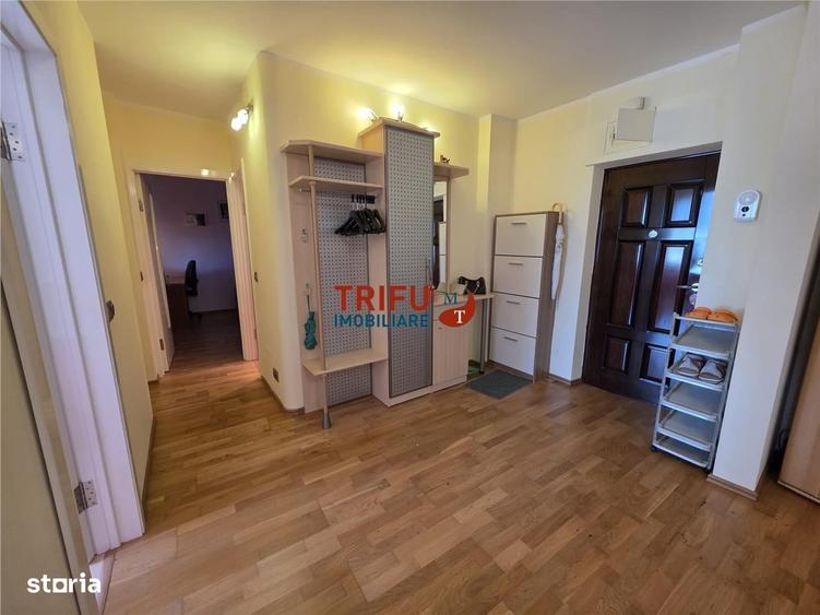 Apartament cu 3 camere decomandat în Central