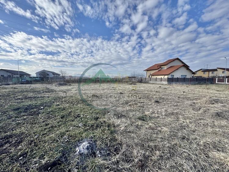 Teren Construcții intravilan de 949.01000976562 mp, în Sânpetru