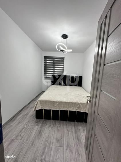 Apartament cu 3 camere în Micro 8