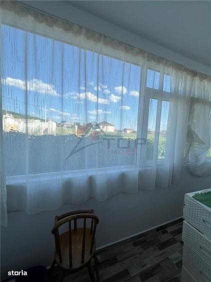 Casă cu 4 camere în Banu