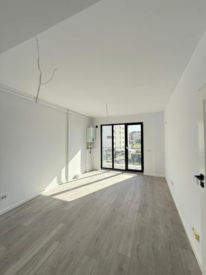 Apartament cu 2 camere semidecomandat în Militari