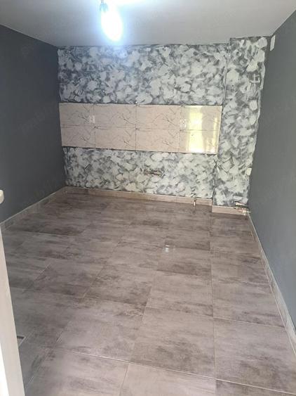 Casă cu Teren 28000 Mp în Urca