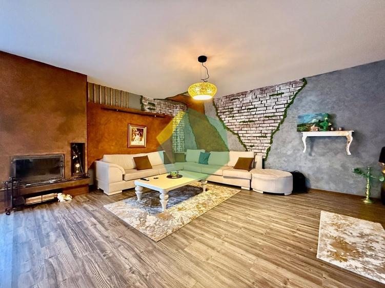 Duplex cu 5 camere cu Piscina în Ferme