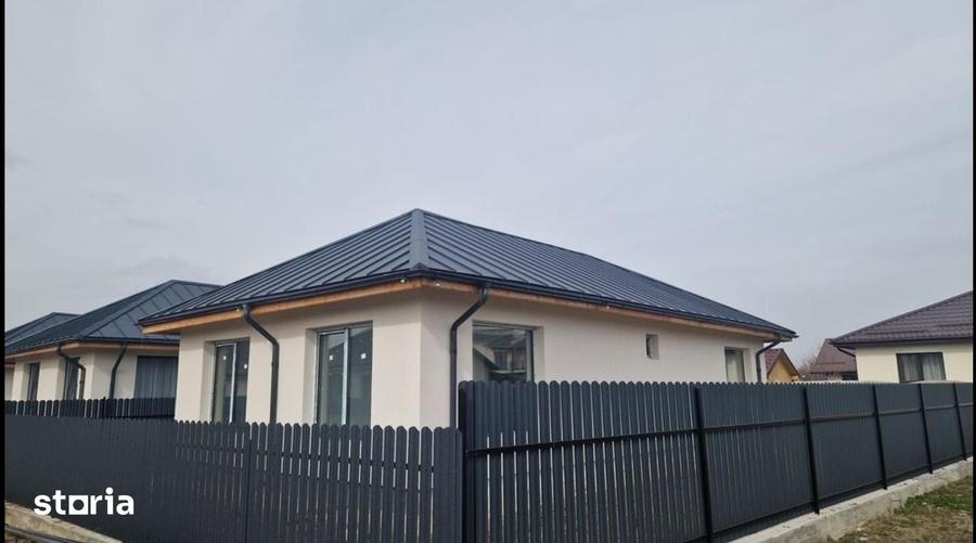 Casă cu 3 camere cu Teren 260 Mp în Clinceni