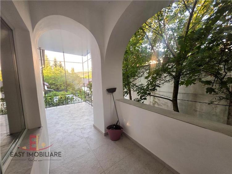 Apartament cu 2 camere decomandat în Ultracentral