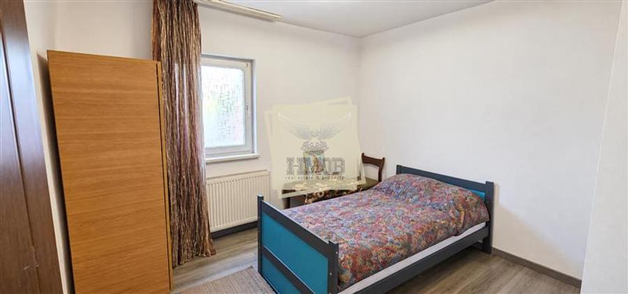 Apartament cu 3 camere decomandat, mobilat în Turnișor
