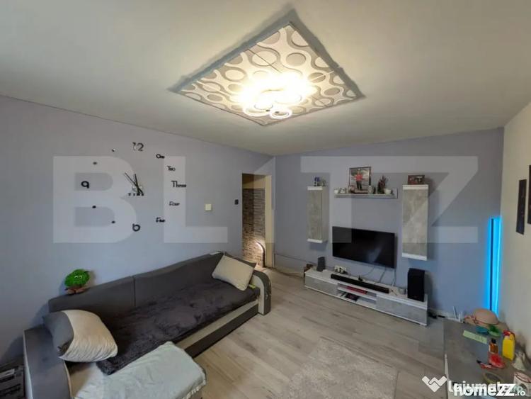 Apartament cu 2 camere decomandat în Central