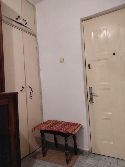 Apartament cu 3 camere decomandat în Decebal