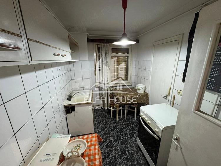 Apartament cu 2 camere semidecomandat în Govândari