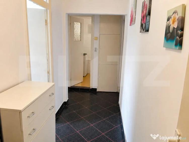 Apartament cu 2 camere decomandat în Vest