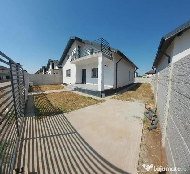 Casă cu 3 camere cu Teren 300 Mp în Vârteju