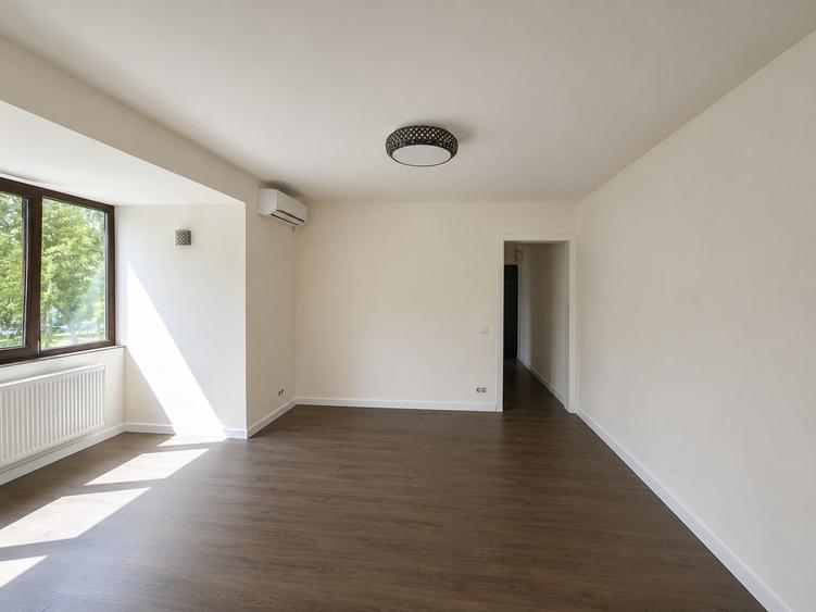 Apartament 3 camere Eroii Revolutiei RENOVAT cu PARCARE - 2