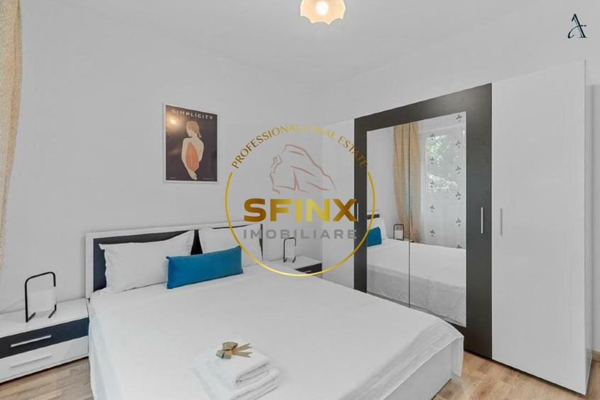 Apartament cu 3 camere semidecomandat, mobilat în P-ța Victoriei
